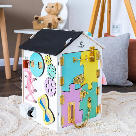 Ivory 45x32x32 busy house toy Montessori