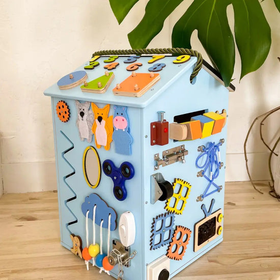 Busyhouse "Sky Blue" toy Montessori 50x40x40 cm